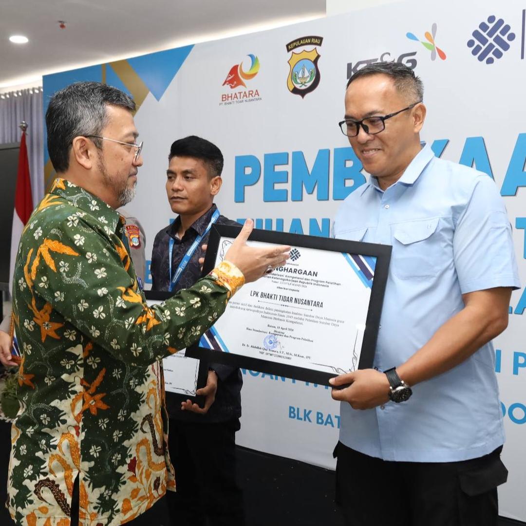 LPK Bhatara Dapatkan Penghargaan Nasional Dari Kemenaker, Wujud Peran Aktif Dan Dedikasi Atas Pembangunan Sdm Berbasis Kompetensi